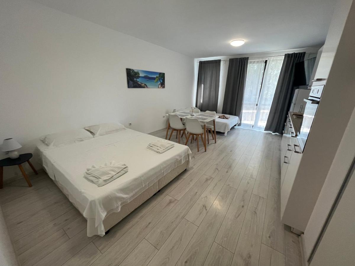 Summer Apartments Kabakum Golden Sands Esterno foto